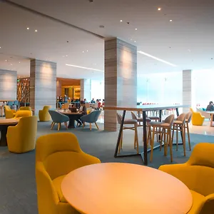 马尼拉新港城智选假日酒店 Paranaque City