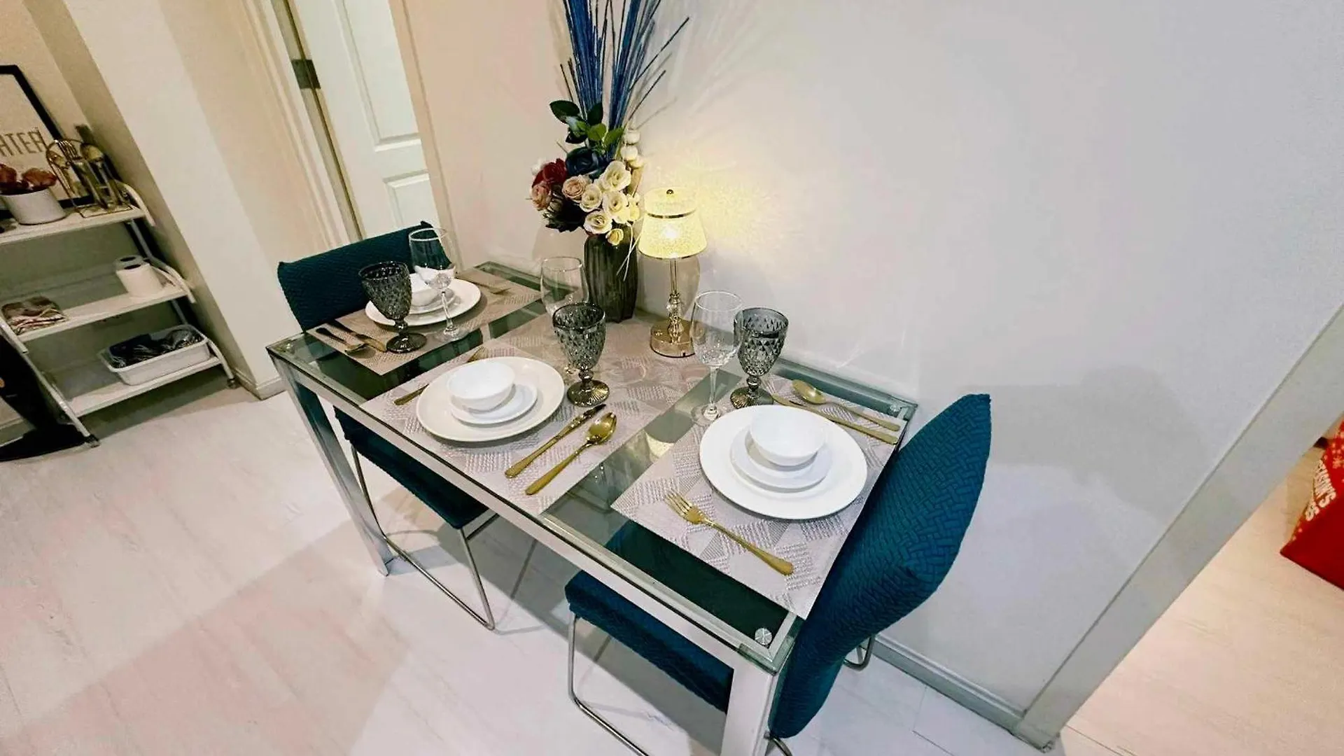 My Space At Azure Urban Resort Residences Paranaque City 0*,